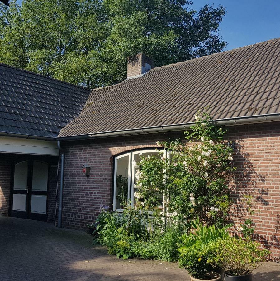 B&B Oostrik Leende Exterior foto